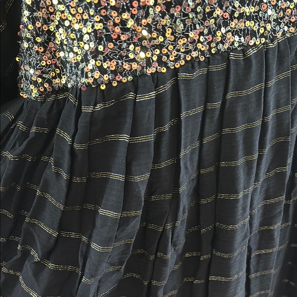 By Together Black Metallic Sequins Balloon Sleeved Smocked Mini Dress 0130 - Picture 5 of 11